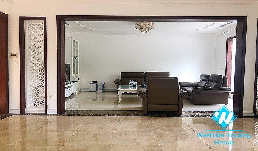 Beautiful new villa with full new equipments for rent in Ciputra, Tay Ho